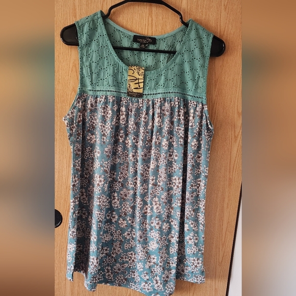 Suzanne Betro Snake Print Top - Picture 1 of 4